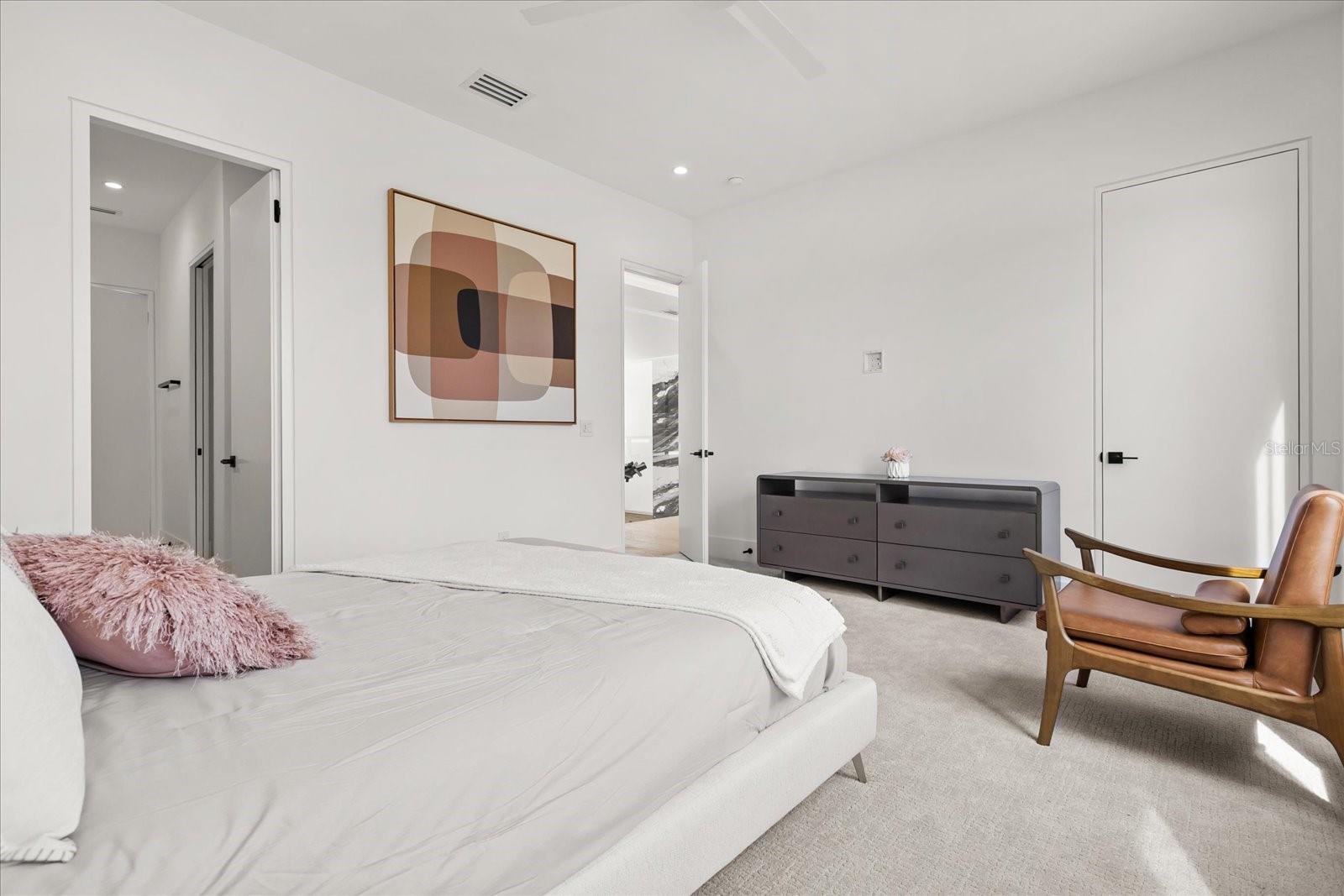 1003 DOWN RESERVE CT