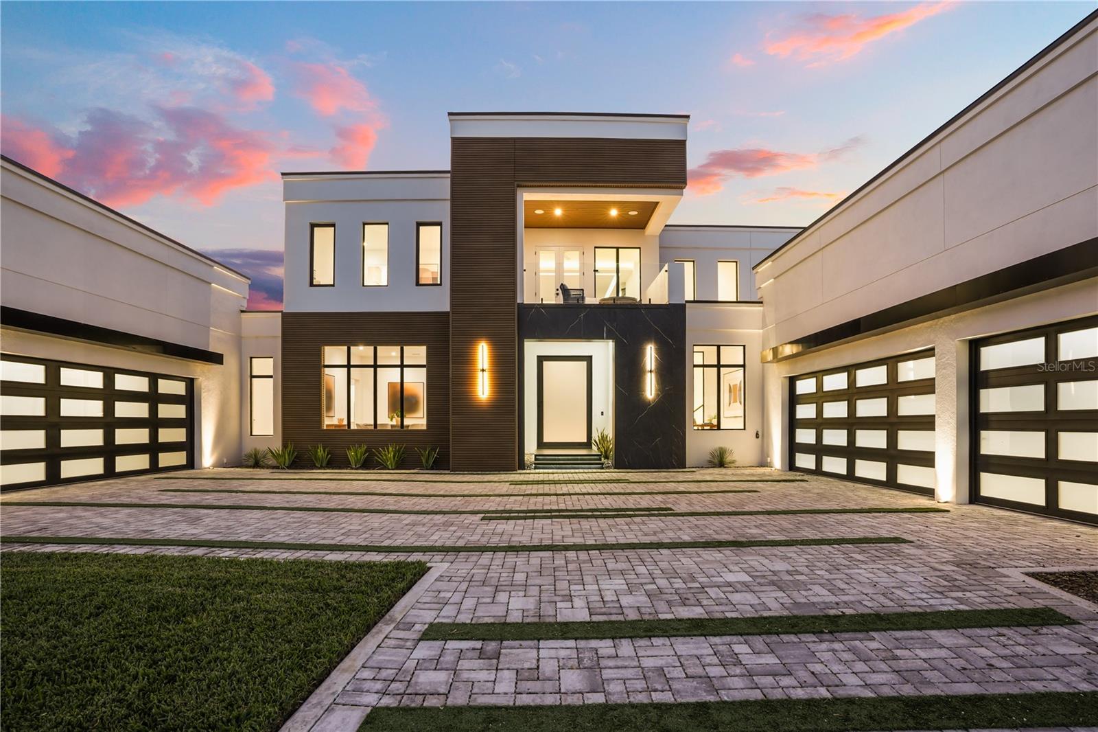 1003 DOWN RESERVE CT