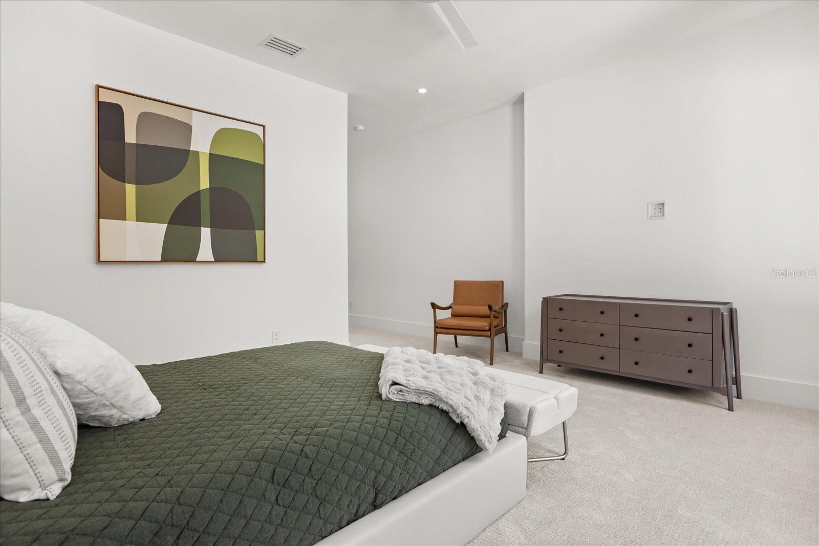 1003 DOWN RESERVE CT