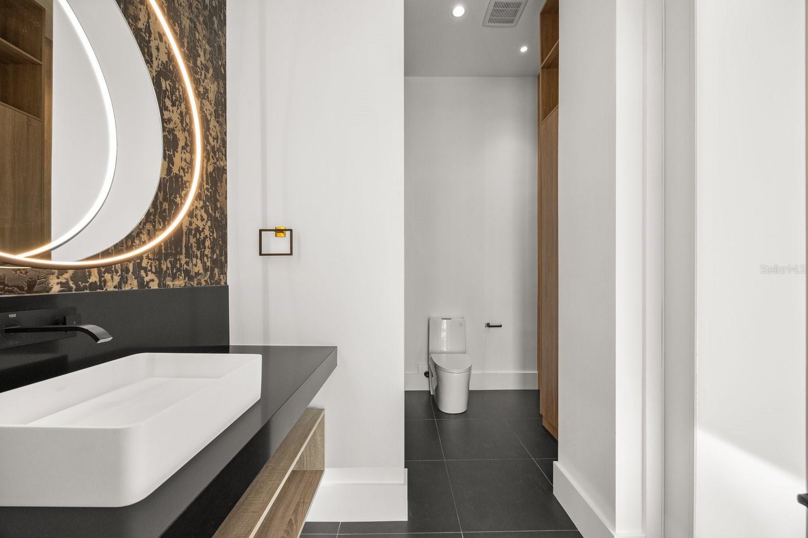 1003 DOWN RESERVE CT