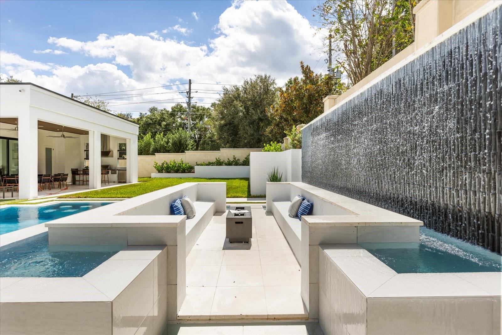 1003 DOWN RESERVE CT