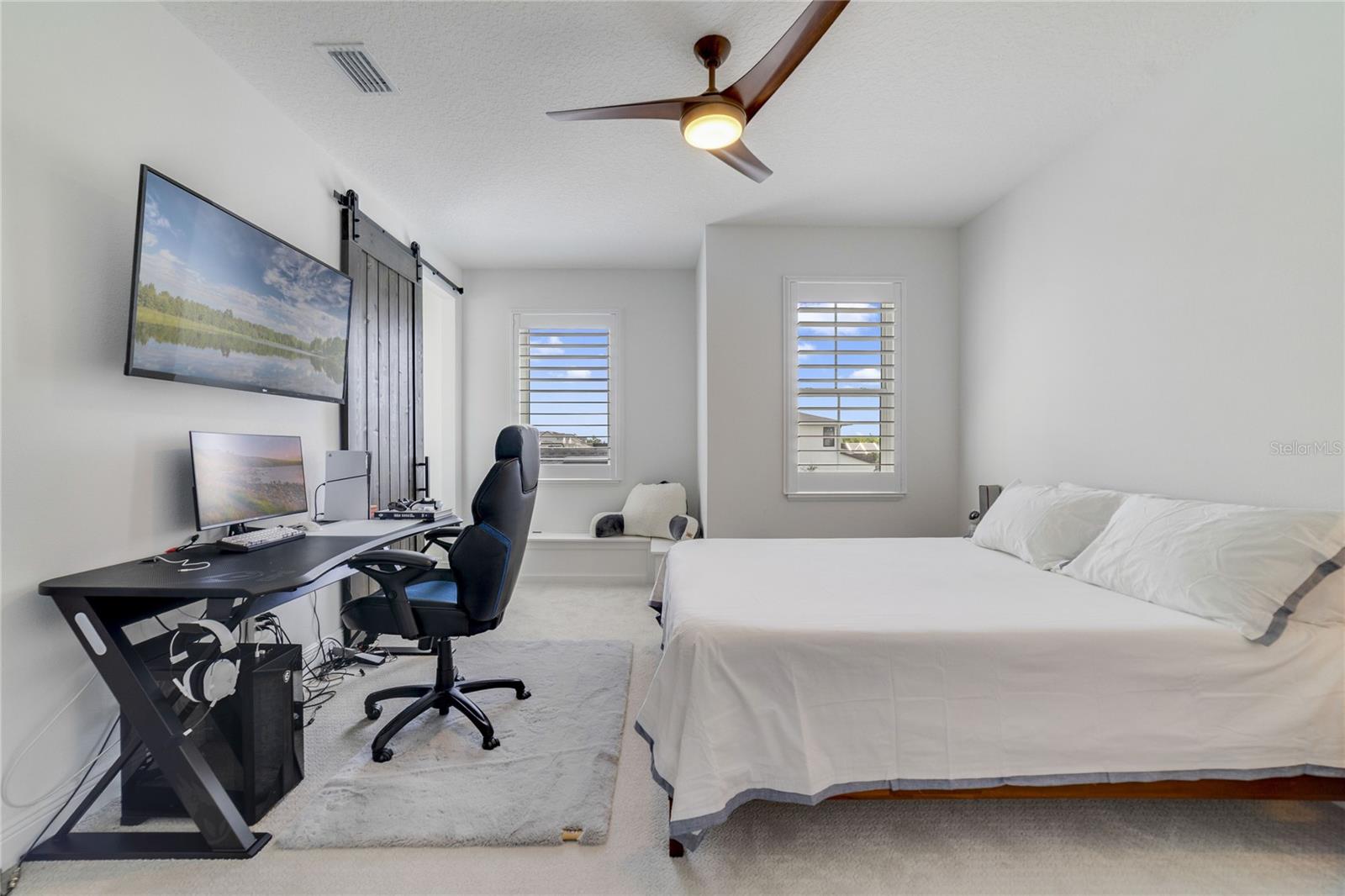 9652 ENGLISH LAUREL CT