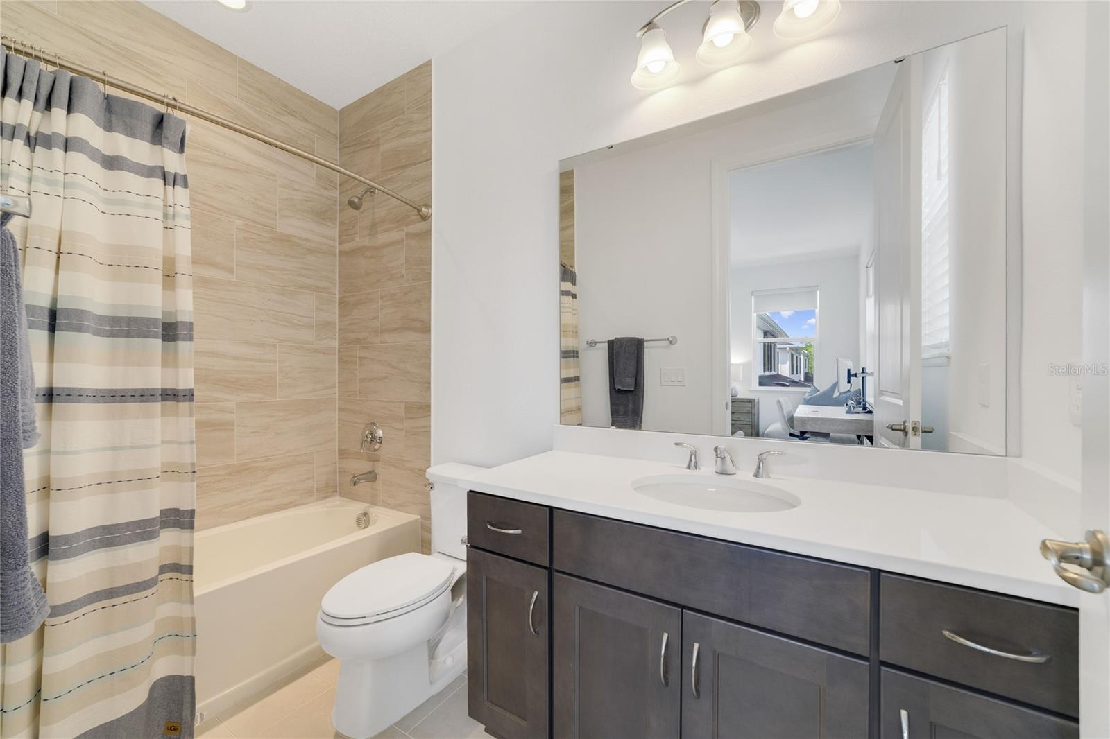 9652 ENGLISH LAUREL CT