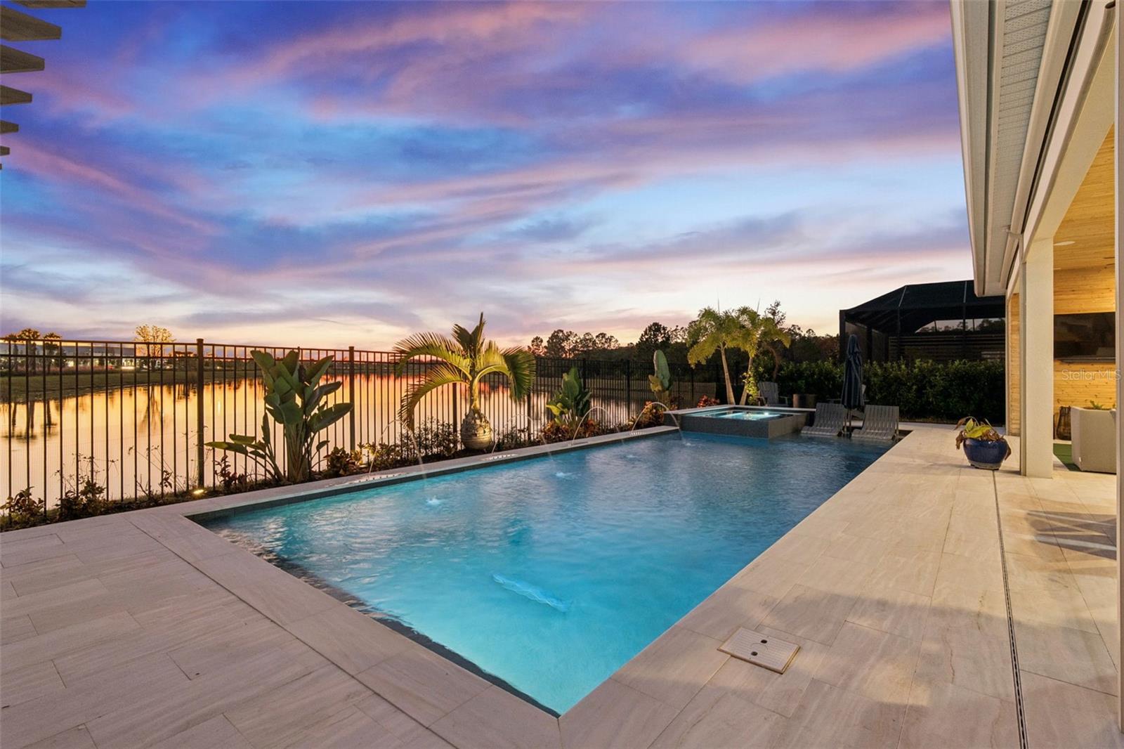 9652 ENGLISH LAUREL CT