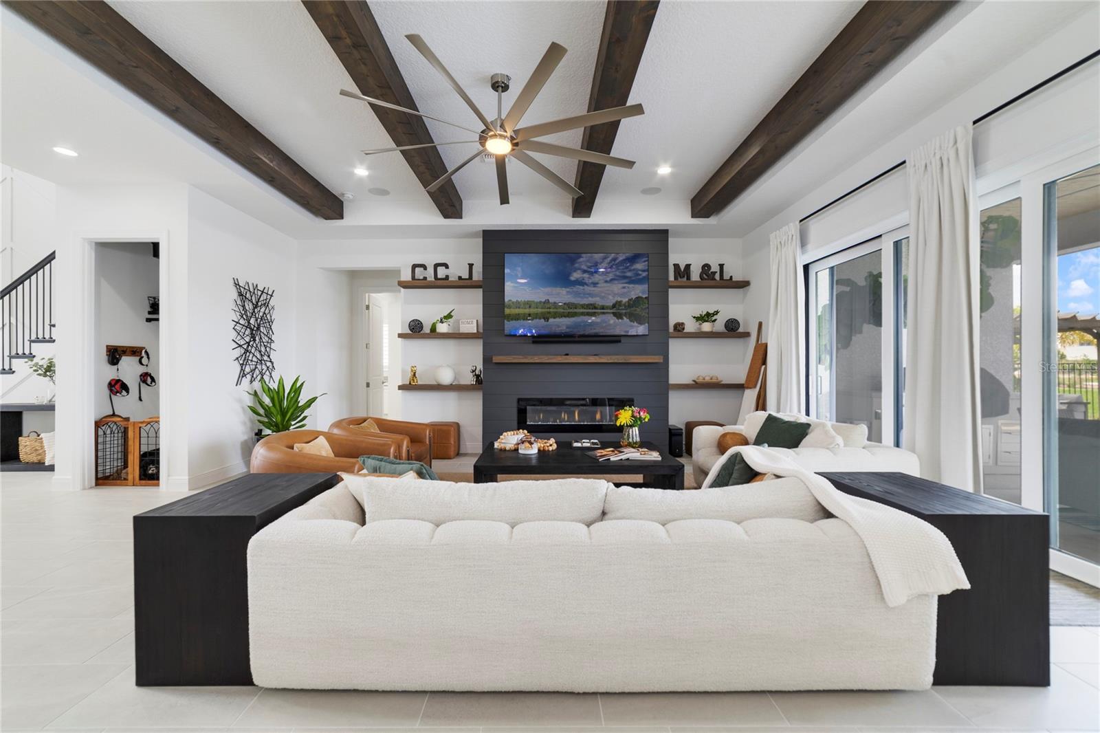 9652 ENGLISH LAUREL CT