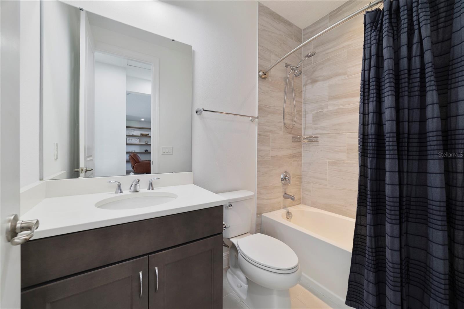 9652 ENGLISH LAUREL CT