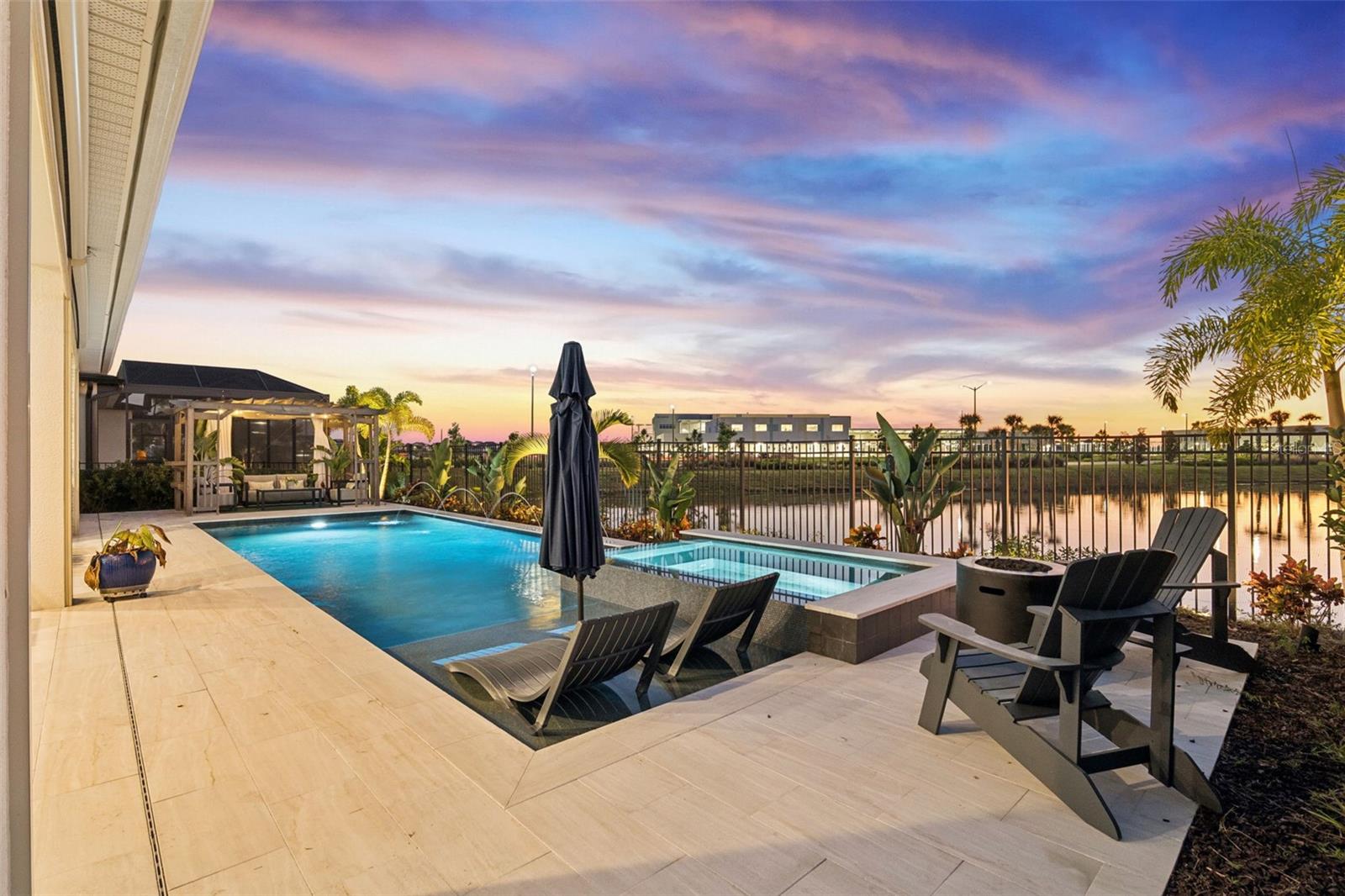 9652 ENGLISH LAUREL CT