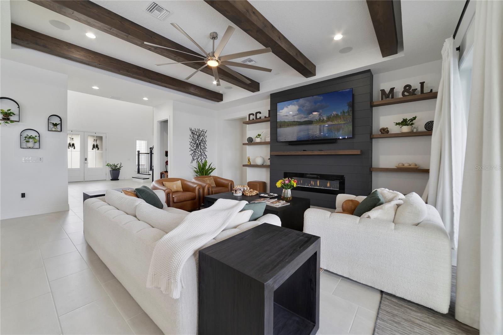 9652 ENGLISH LAUREL CT