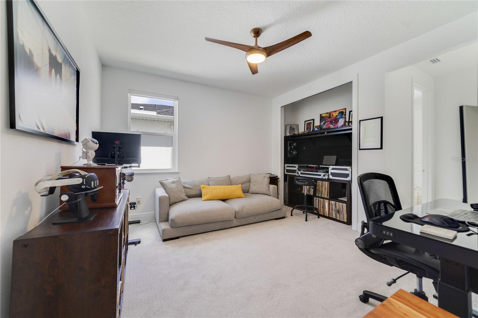 9652 ENGLISH LAUREL CT