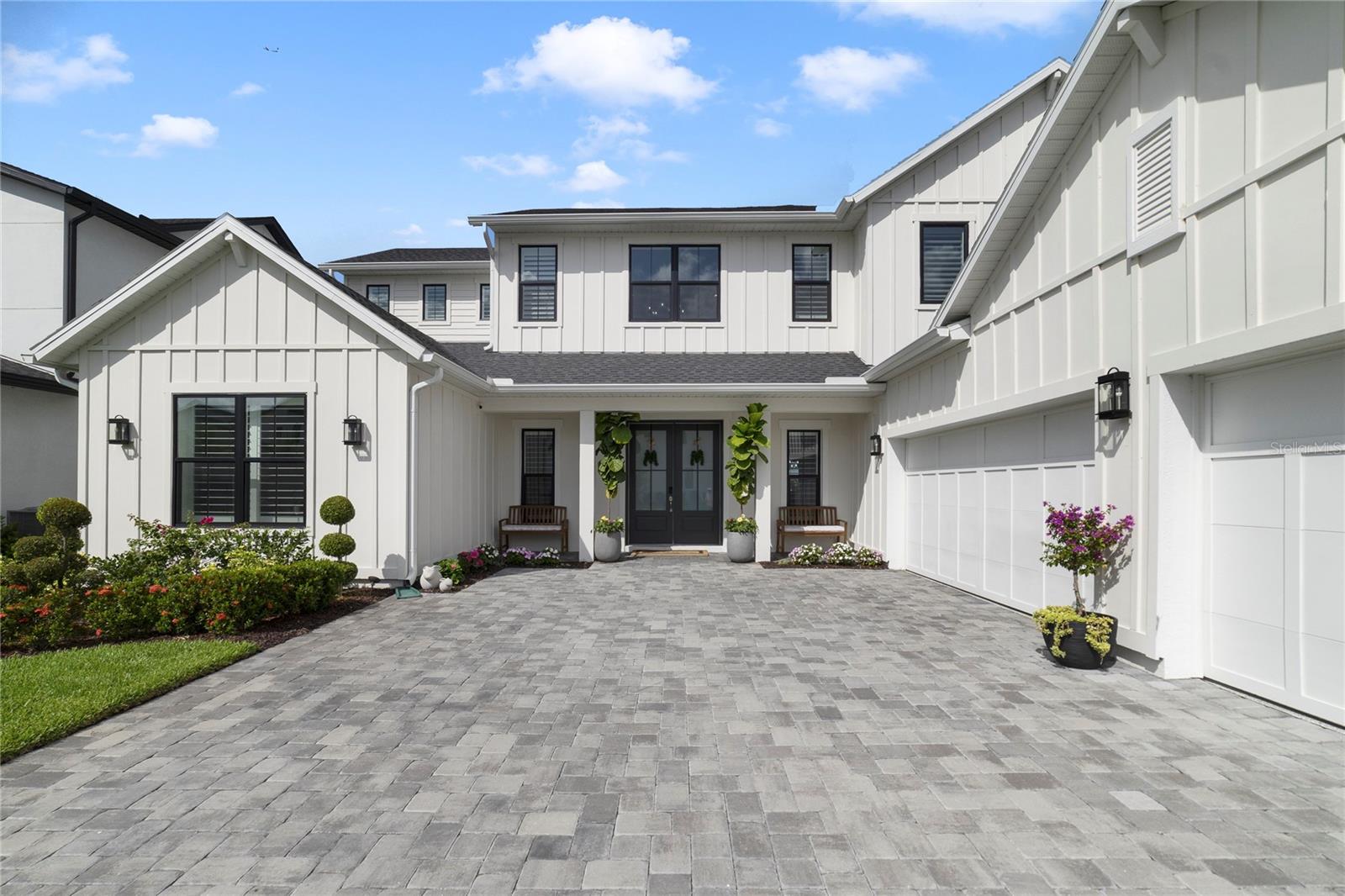 9652 ENGLISH LAUREL CT