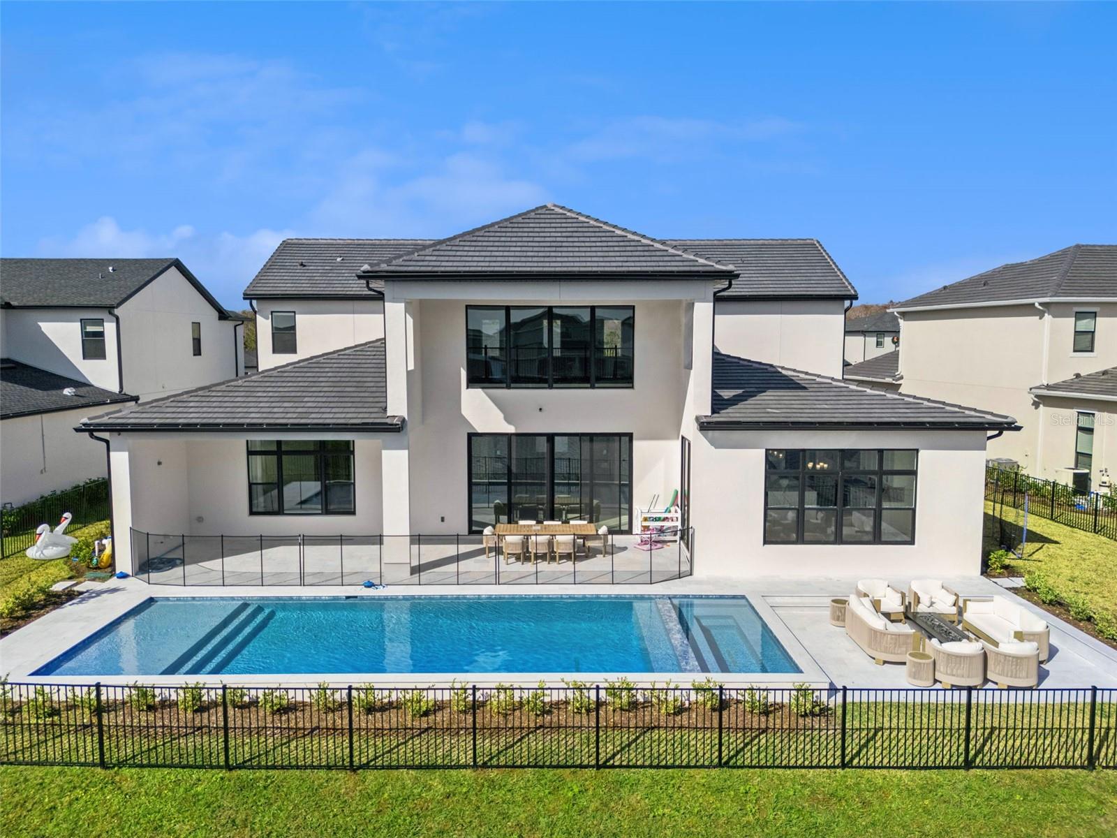 9720 LAUREL BERRY DR