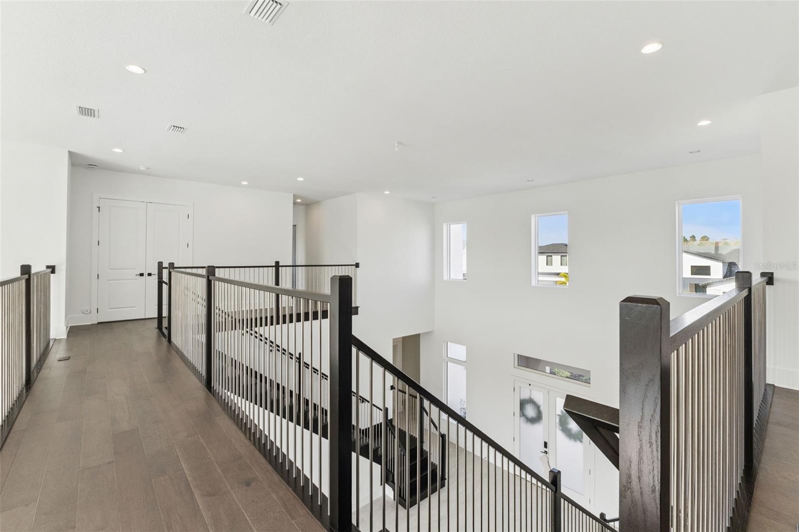 9720 LAUREL BERRY DR