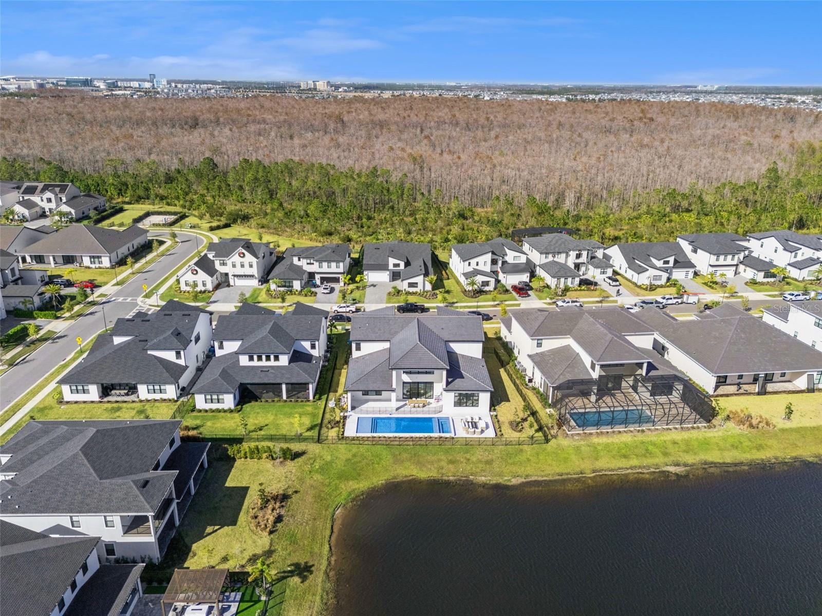 9720 LAUREL BERRY DR