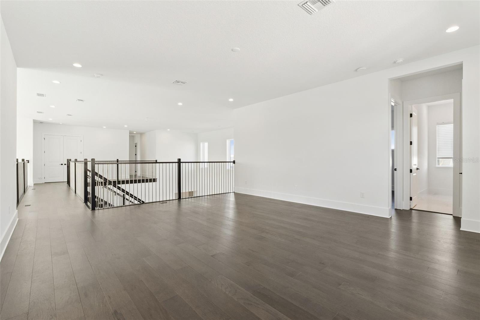 9720 LAUREL BERRY DR