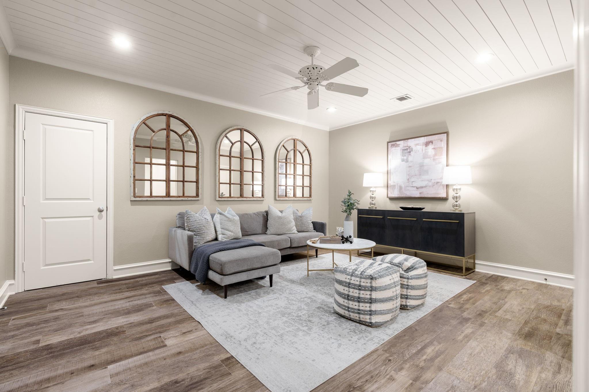 27614 Little Fox Crest