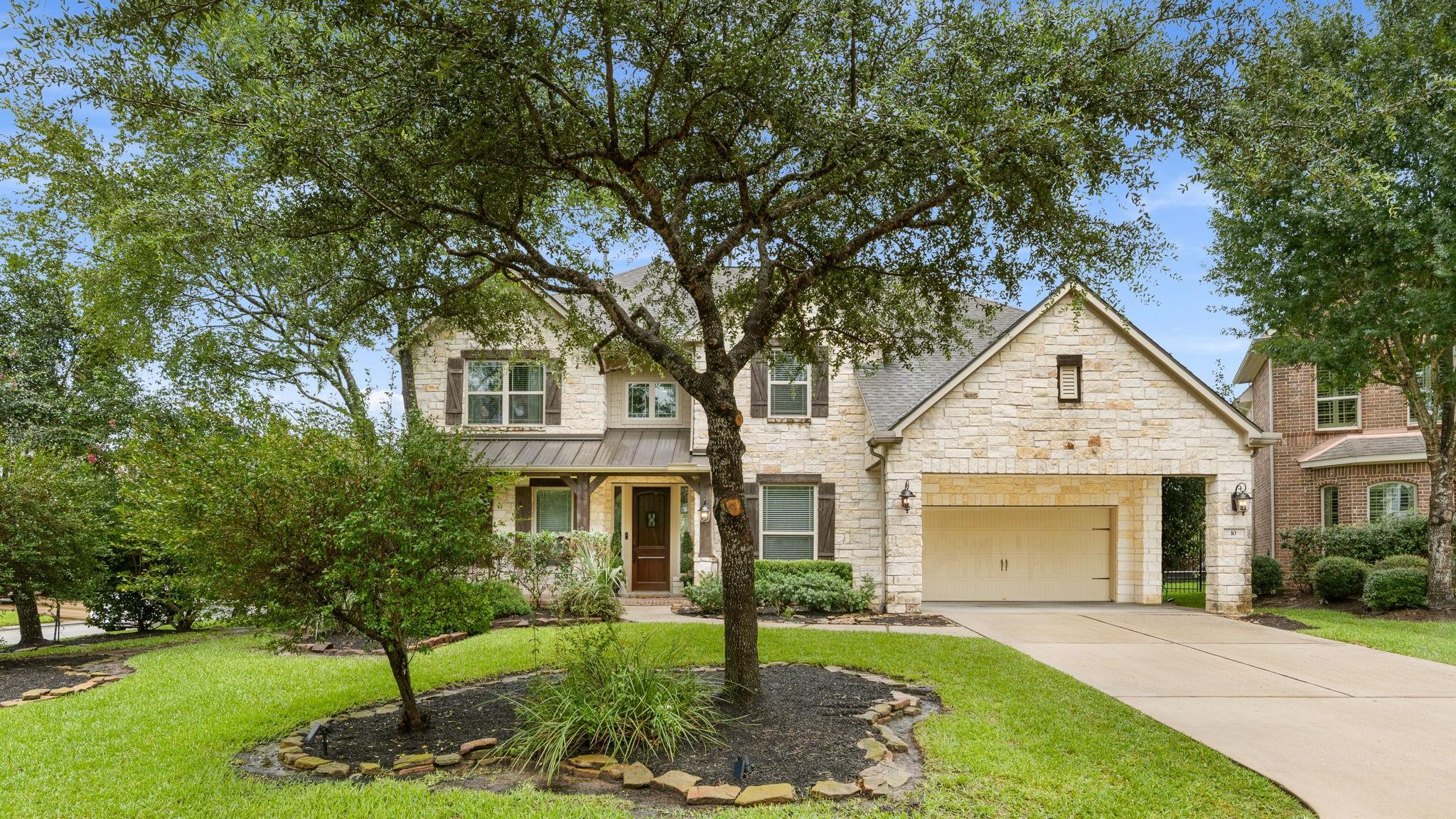 10 Black Spruce Court