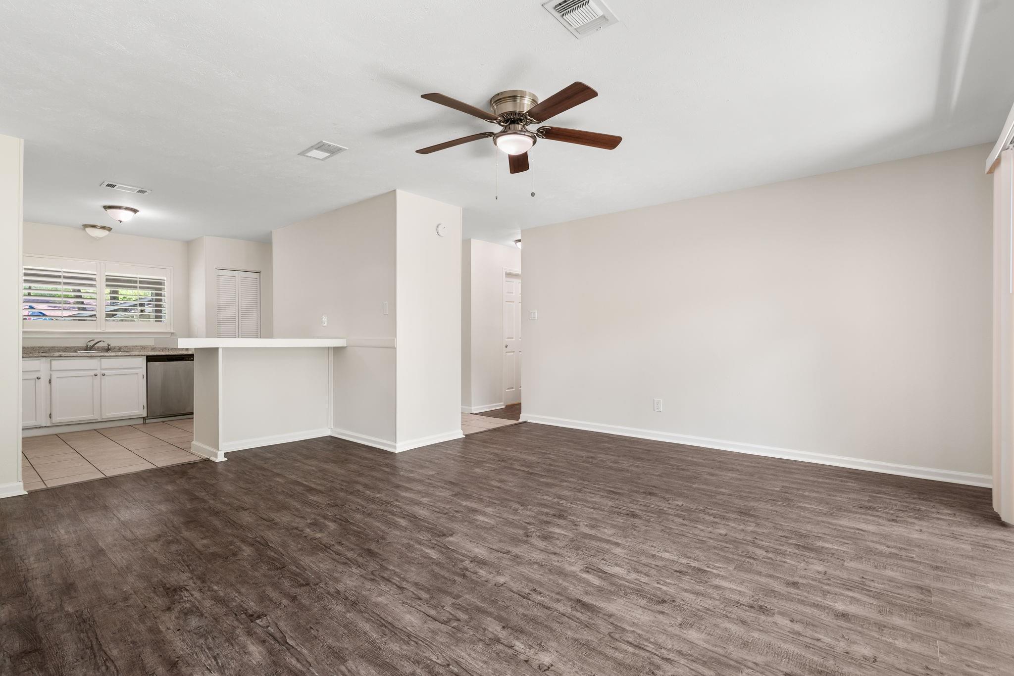 1908 N Red Cedar Circle