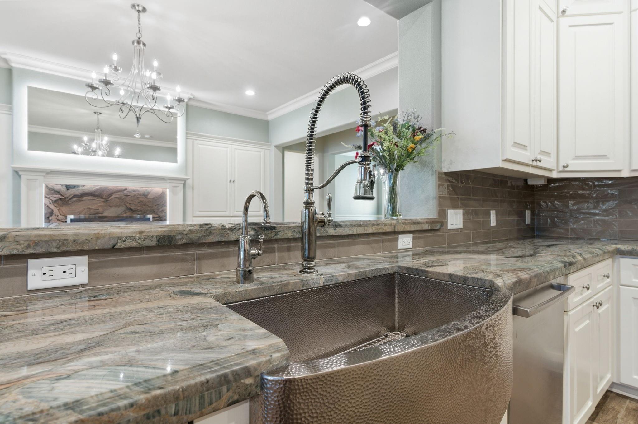 27614 Little Fox Crest