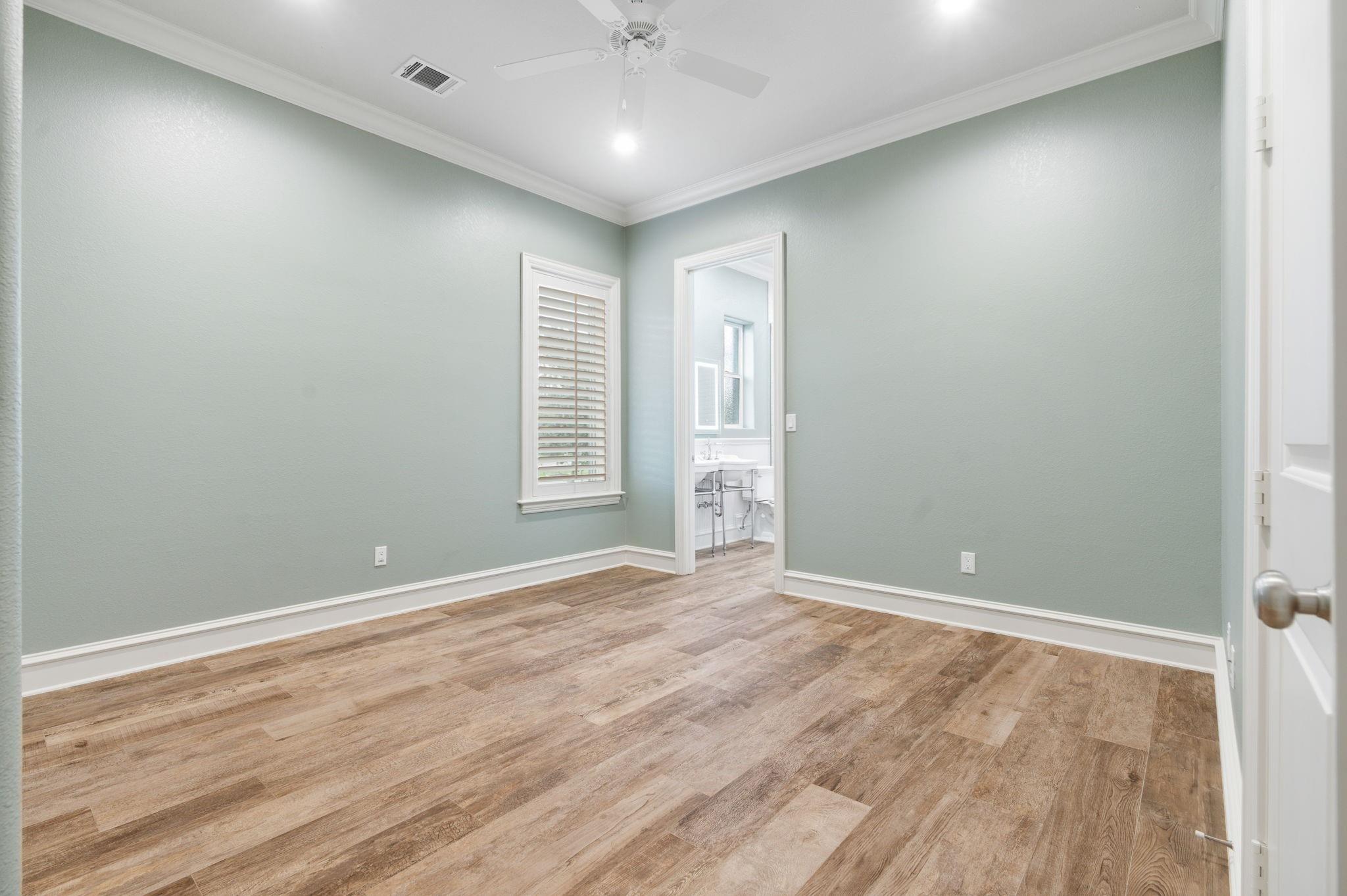 27614 Little Fox Crest