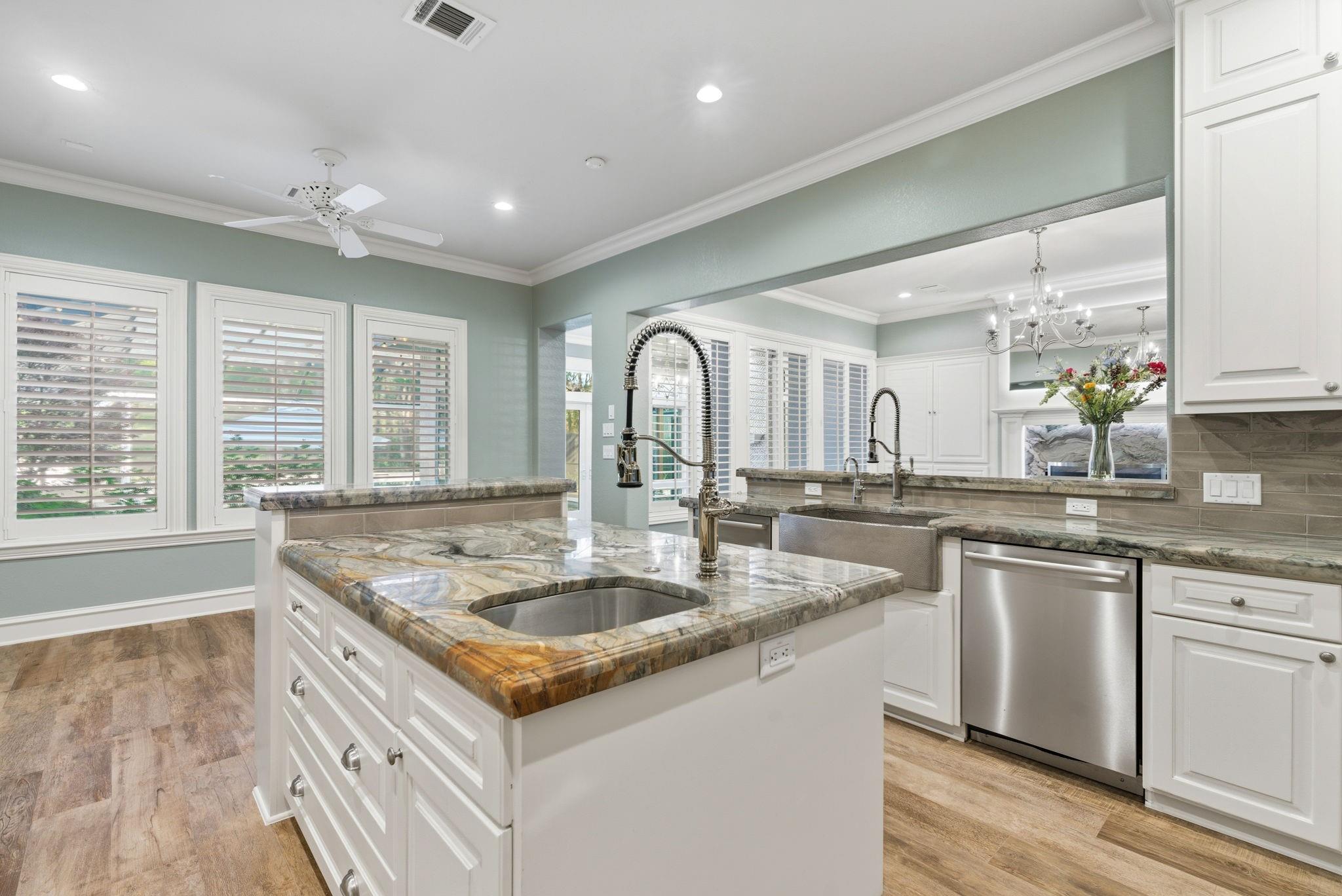 27614 Little Fox Crest