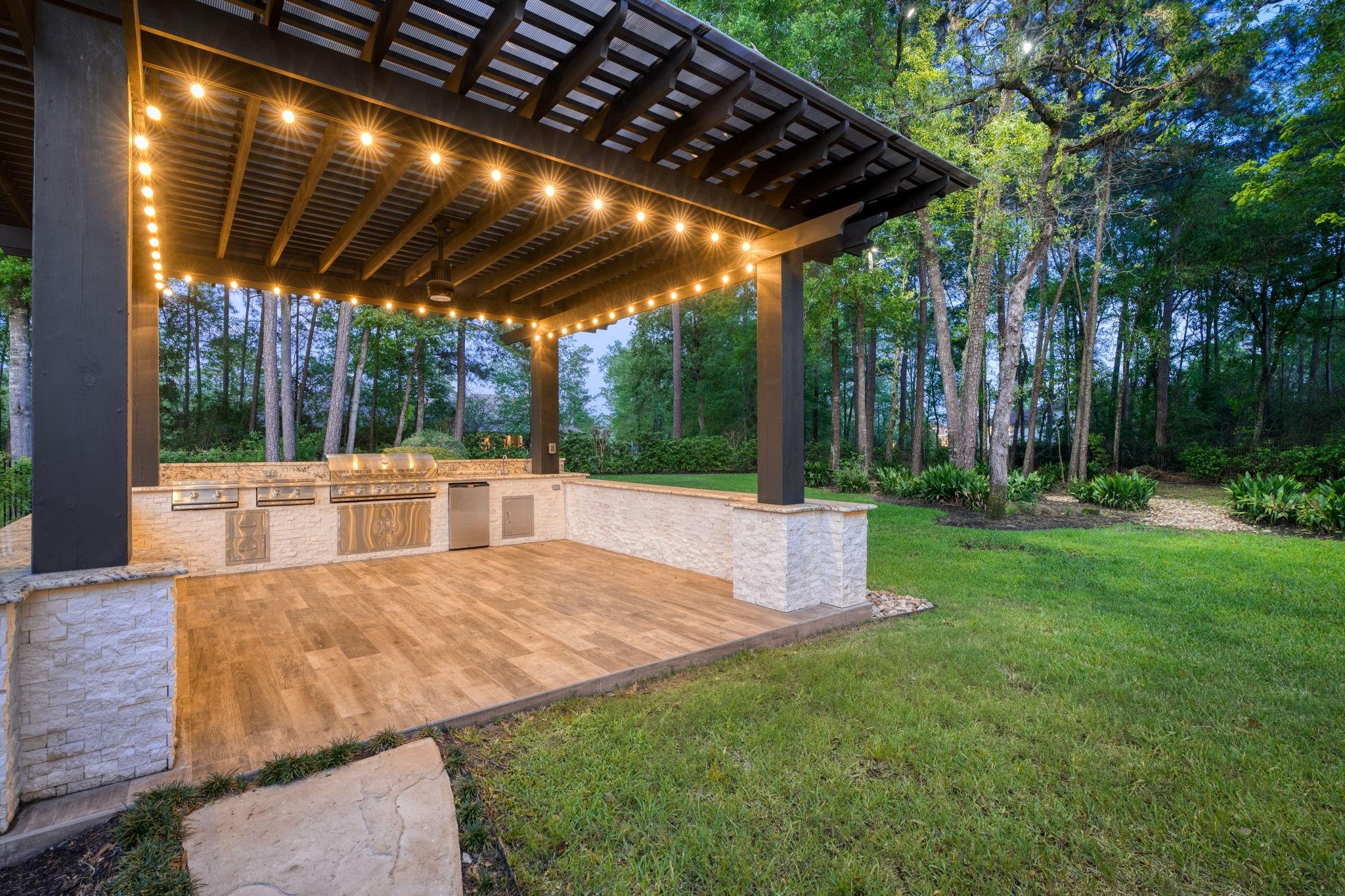 27614 Little Fox Crest