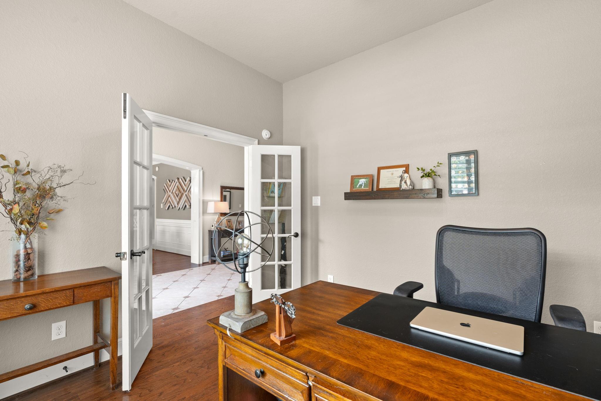 23 Mariscal Place