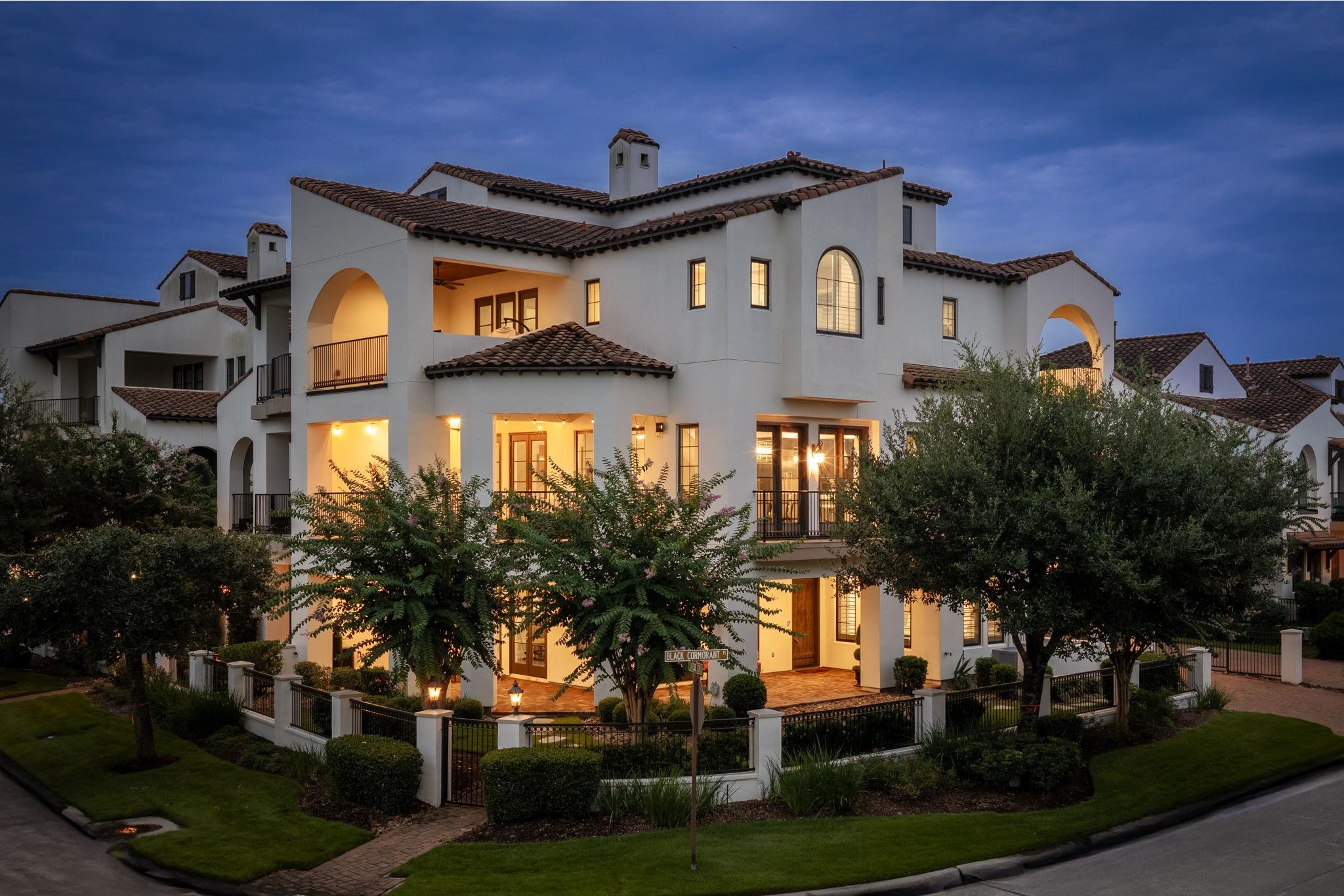 75 Lakeside Cove