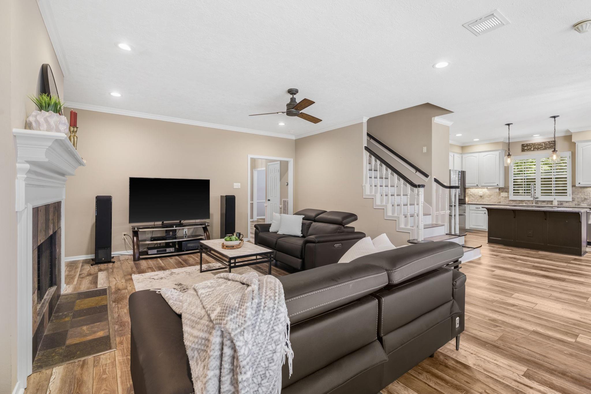 34 Smokestone Drive