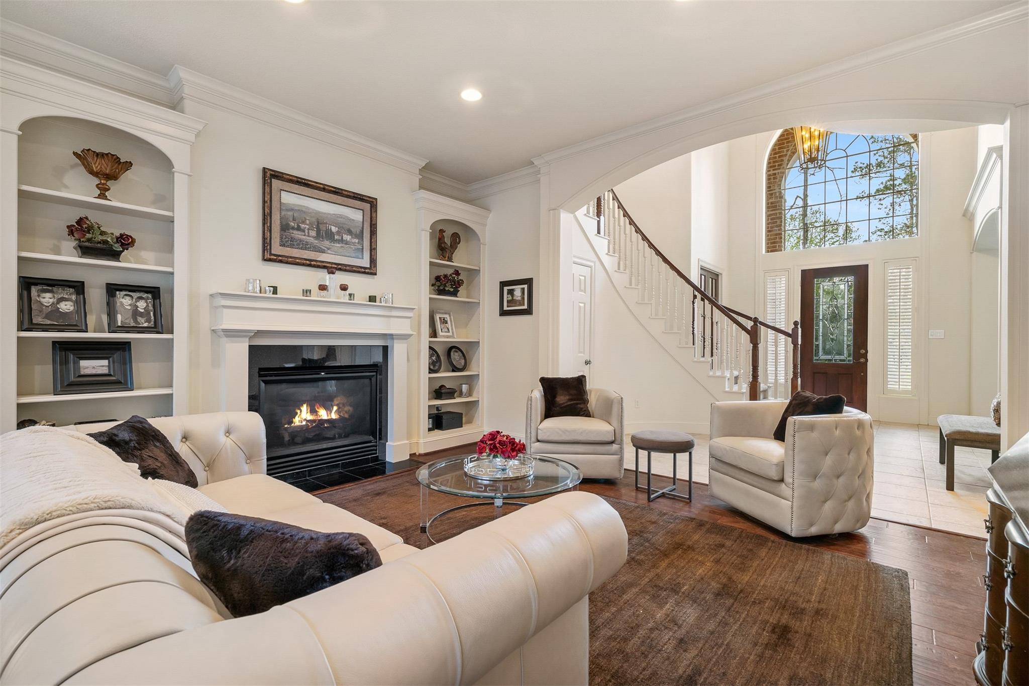 2 Lenox Hill Drive
