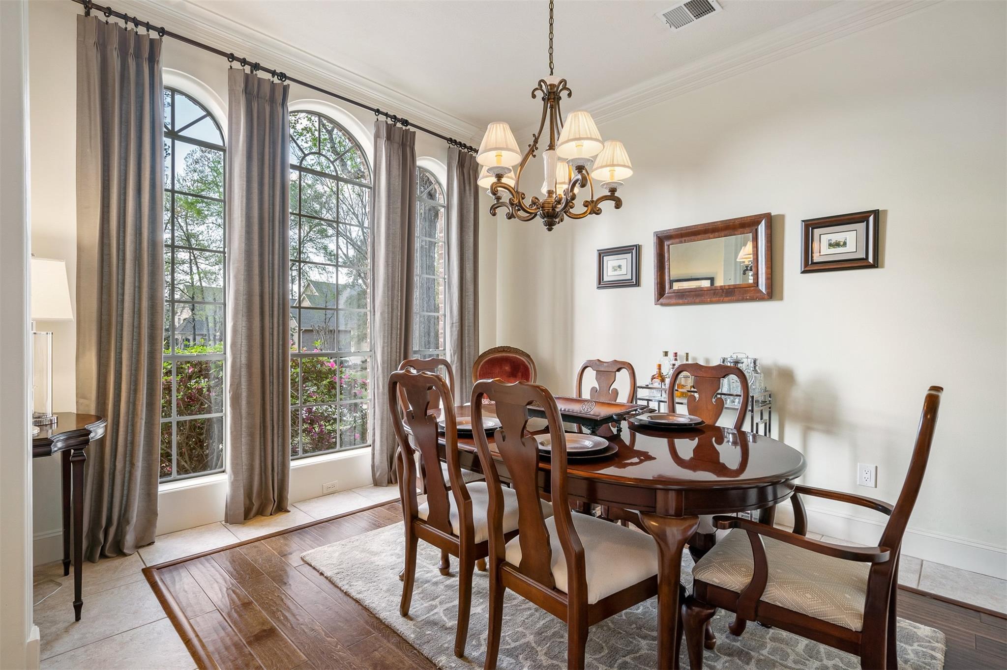 2 Lenox Hill Drive