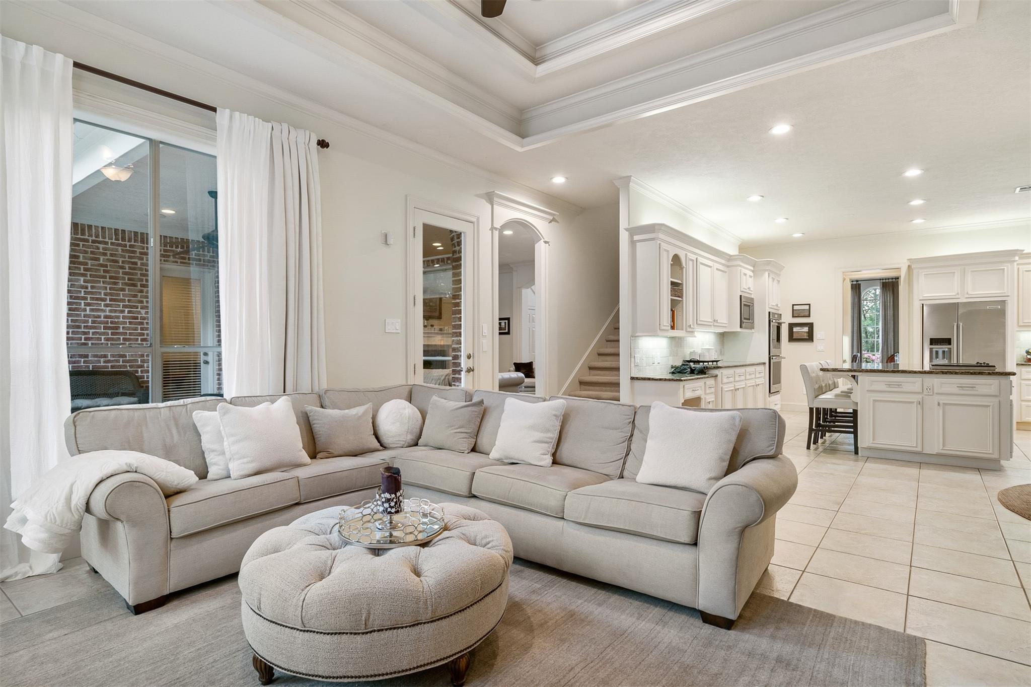 2 Lenox Hill Drive