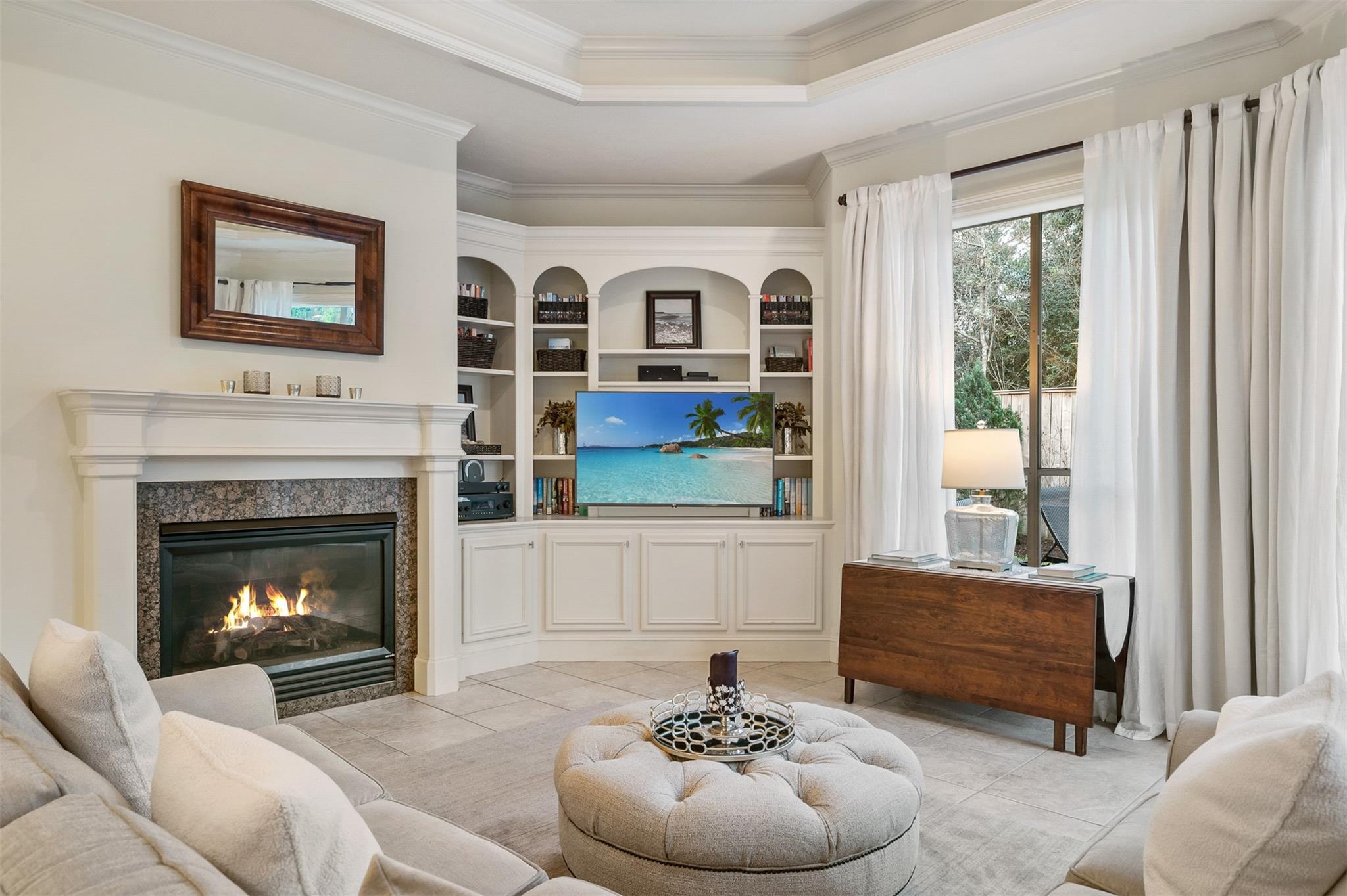 2 Lenox Hill Drive