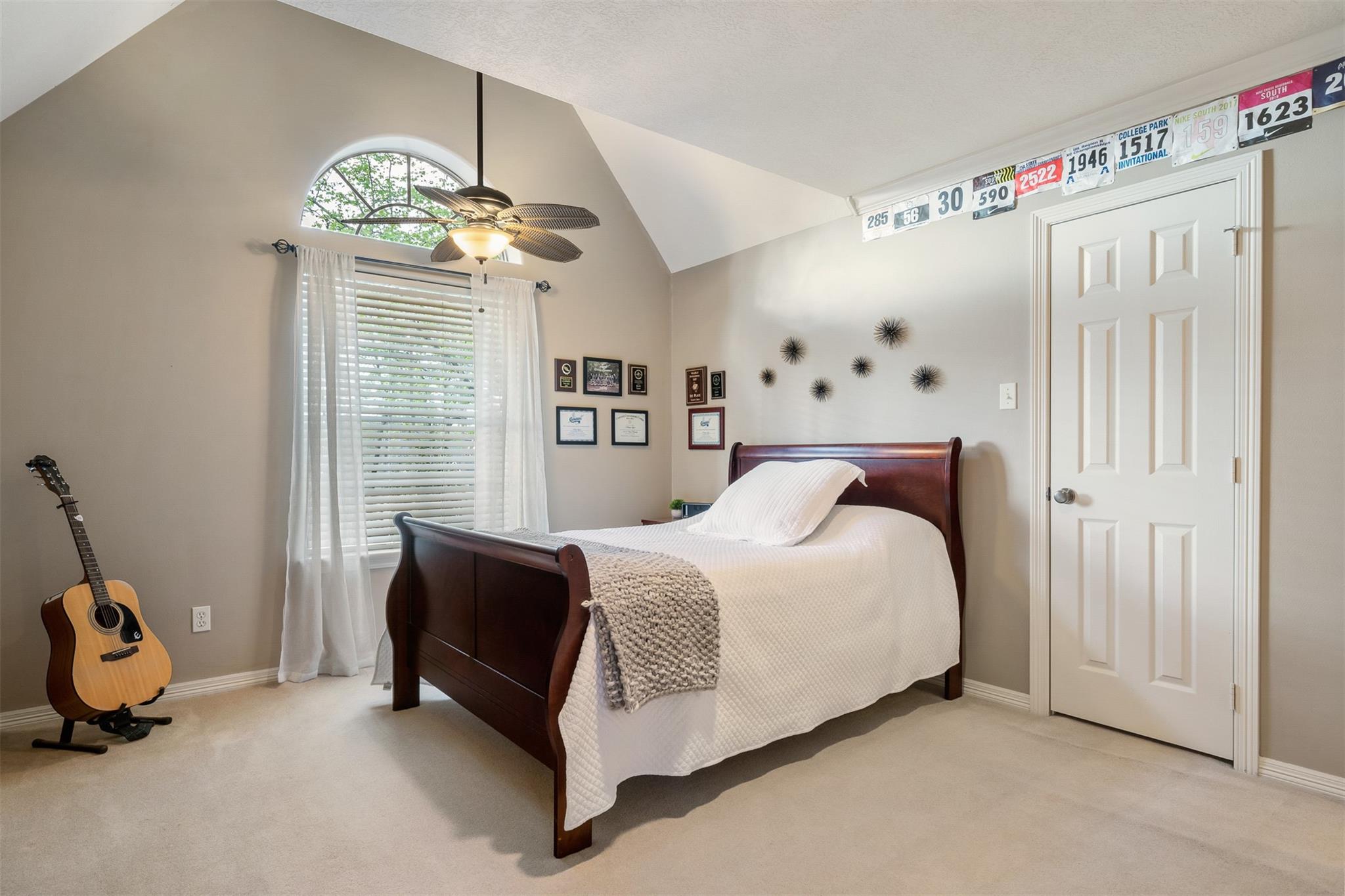 2 Lenox Hill Drive