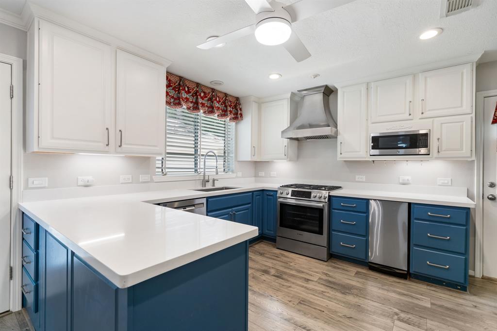 54 Rockridge Drive