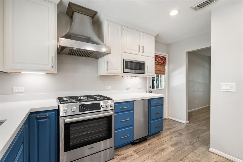 54 Rockridge Drive