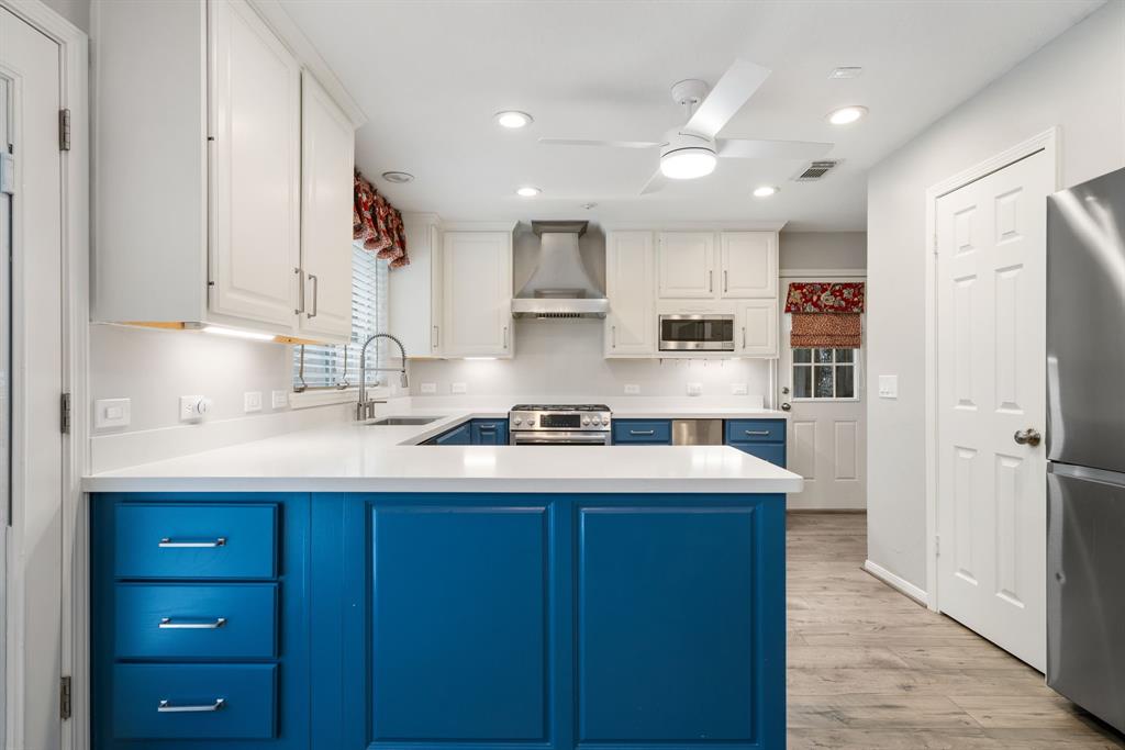 54 Rockridge Drive