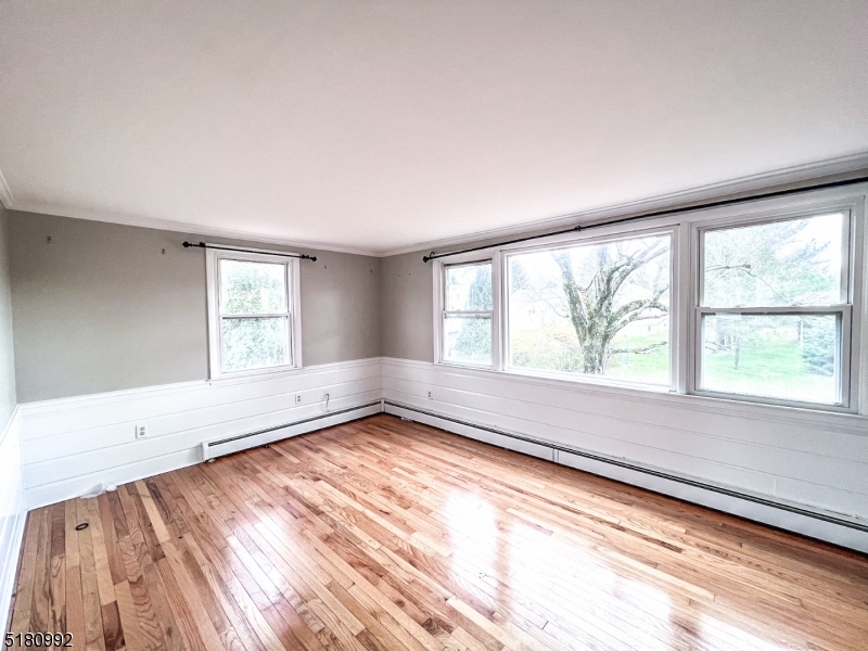 8 Prospect Ave