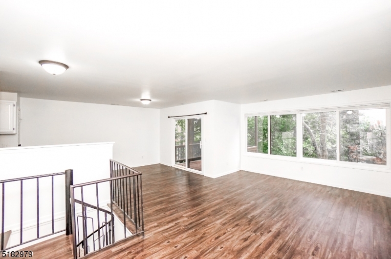 20 Augusta Dr Unit 1