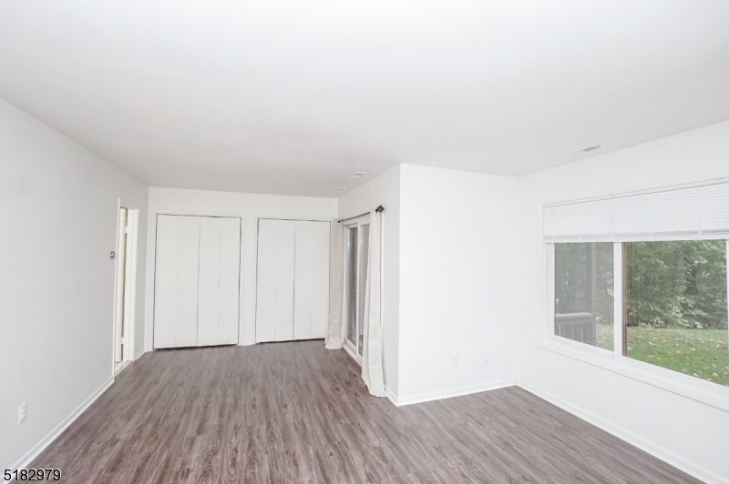 20 Augusta Dr Unit 1