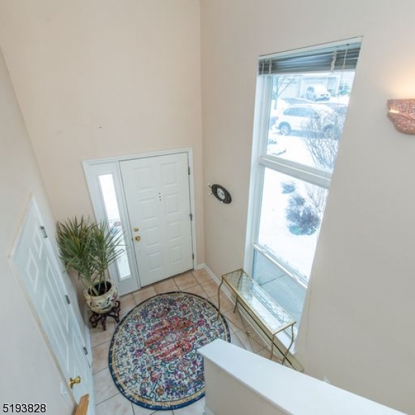 4 Eagles Nest Ln 4