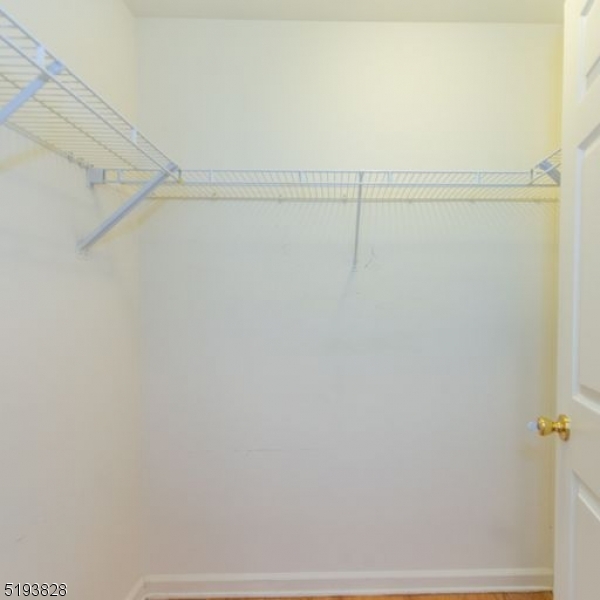 4 Eagles Nest Ln 4