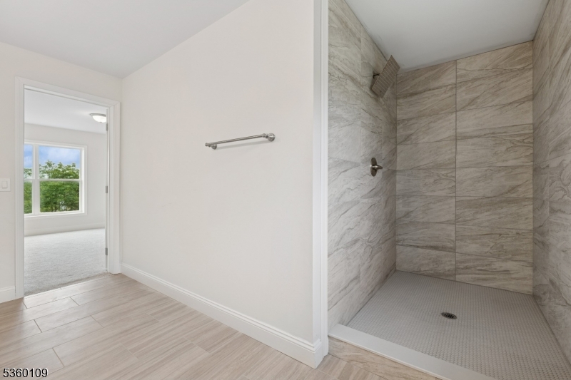 4 Sterling Dr