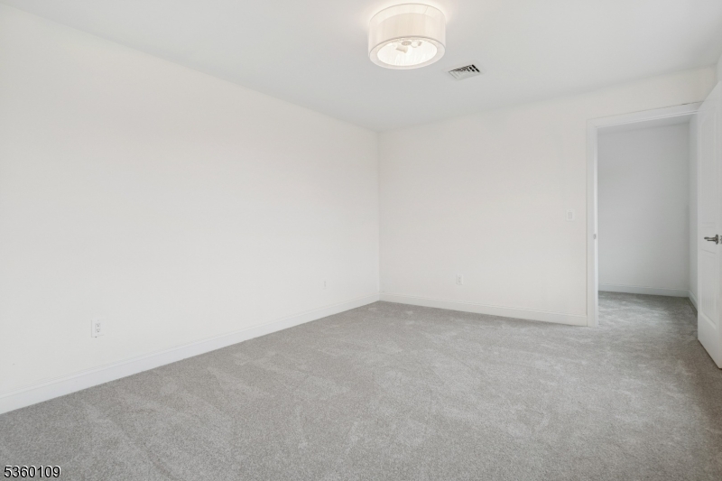 4 Sterling Dr
