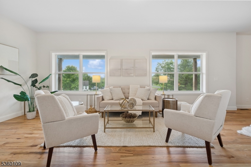 4 Sterling Dr
