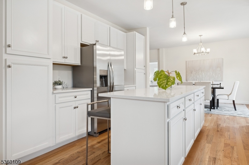 4 Sterling Dr
