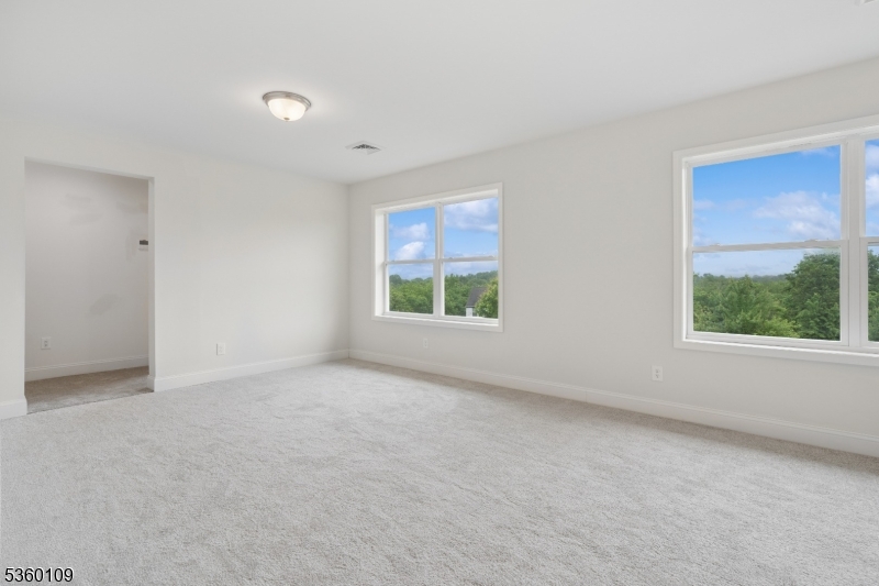 4 Sterling Dr