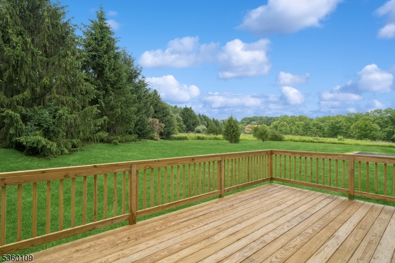 4 Sterling Dr