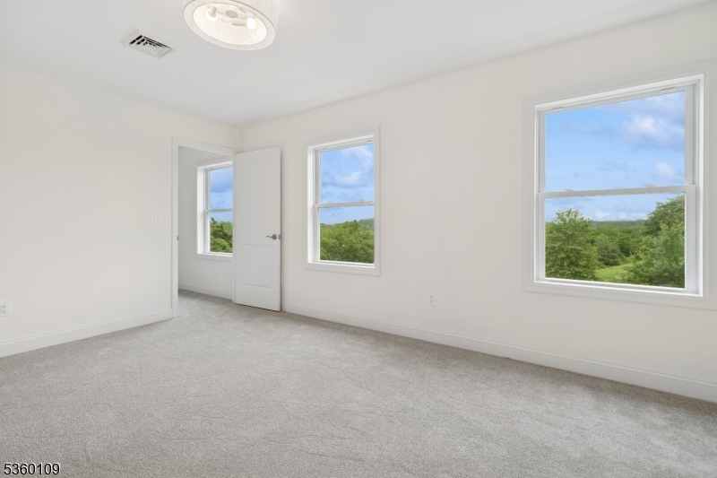 4 Sterling Dr
