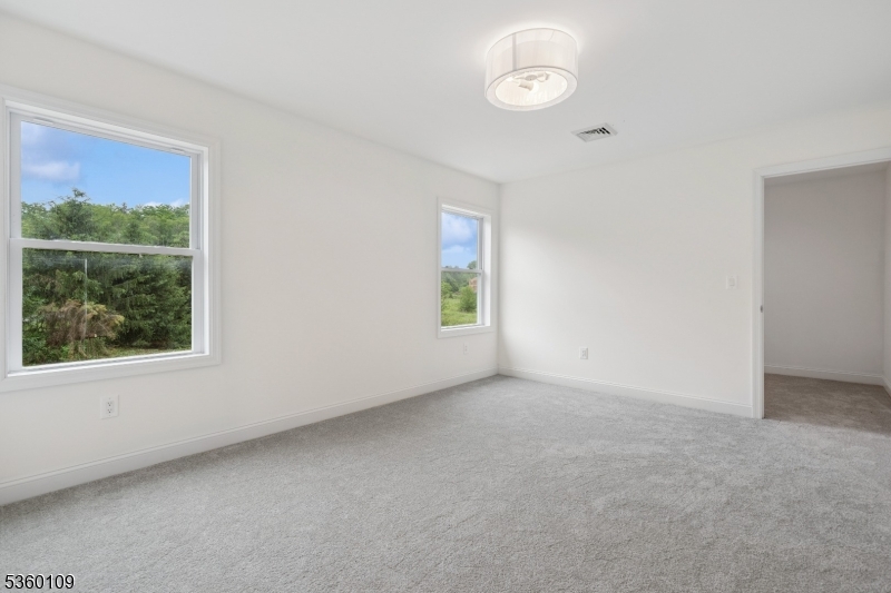 4 Sterling Dr