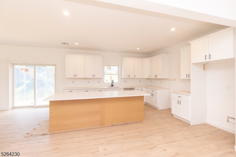 14 Sterling Dr
